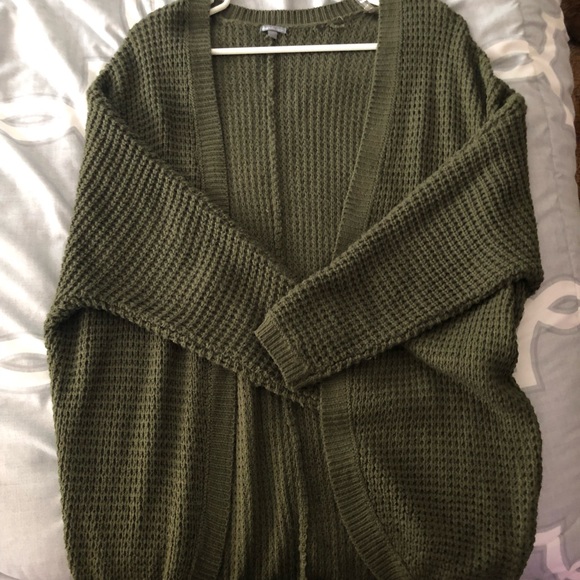 Charlotte Russe Cardigan - Picture 1 of 4